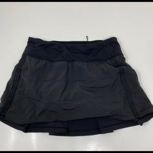 Lululemon size 2 skirt